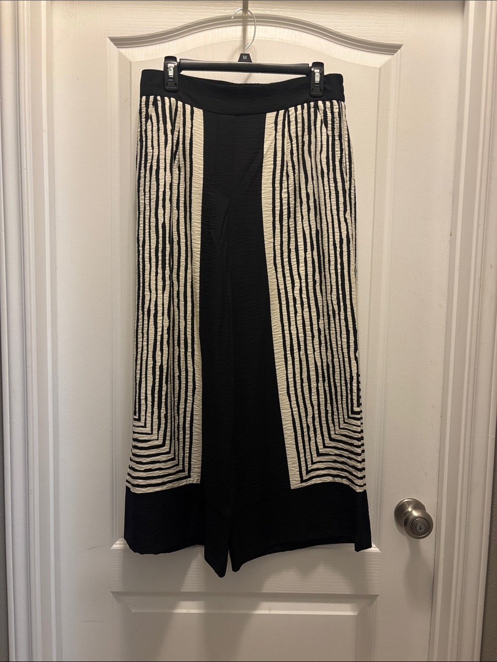 Simply Vera Vera Wang High-Rise Pull-On Wide Leg Pants Medium Black Ivory NWT